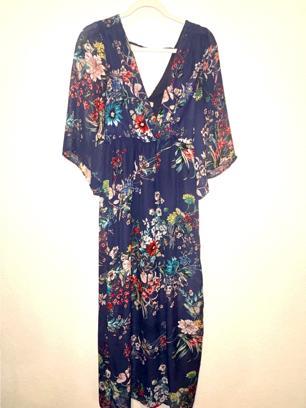bailey blue Navy Floral V‑Neck Maxi Dress